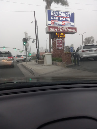 Car Wash «Red Carpet Car Wash», reviews and photos, 2414 N Sepulveda Blvd, Manhattan Beach, CA 90266, USA