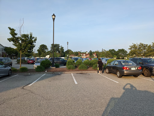 Shopping Mall «Fox Run Mall», reviews and photos, 25-55 Welles St, Glastonbury, CT 06033, USA