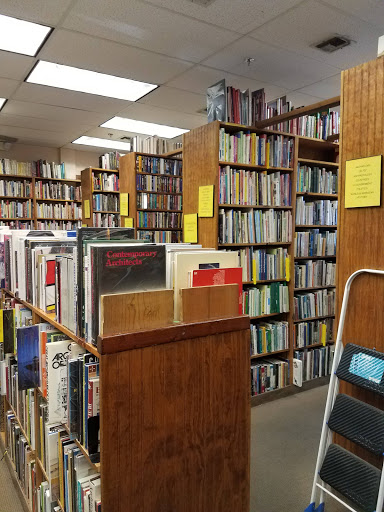 Used Book Store «Amber Unicorn Books», reviews and photos, 2101 S Decatur Blvd #14, Las Vegas, NV 89102, USA