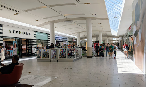 Cosmetics Store «SEPHORA», reviews and photos, 7479 N Kendall Dr, Miami, FL 33156, USA