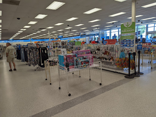 Clothing Store «Ross Dress for Less», reviews and photos, 3201 Rte 9 S, Rio Grande, NJ 08242, USA