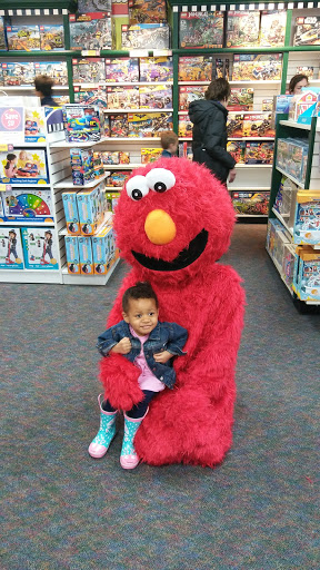 Toy Store «Learning Express», reviews and photos, 2465 W Stadium Blvd, Ann Arbor, MI 48103, USA