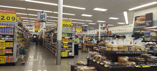 Grocery Store «Food Lion», reviews and photos, 7514 North Point Rd North Point Road, Edgemere, MD 21219, USA