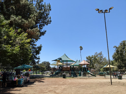 Park «Hazeltine Park», reviews and photos, 14201 Huston St, Sherman Oaks, CA 91423, USA