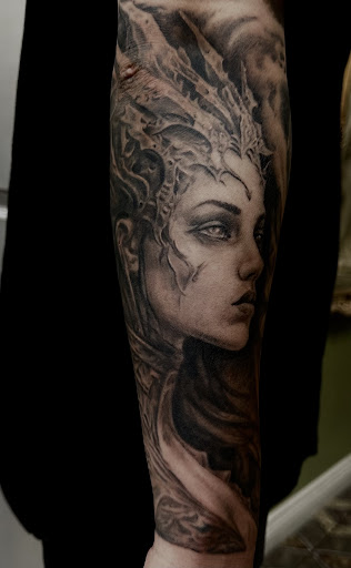 Explore cousins tattoo ideas, creative tattoo ideas in Sunnyvale, available at Da Wei Tattoo Inc