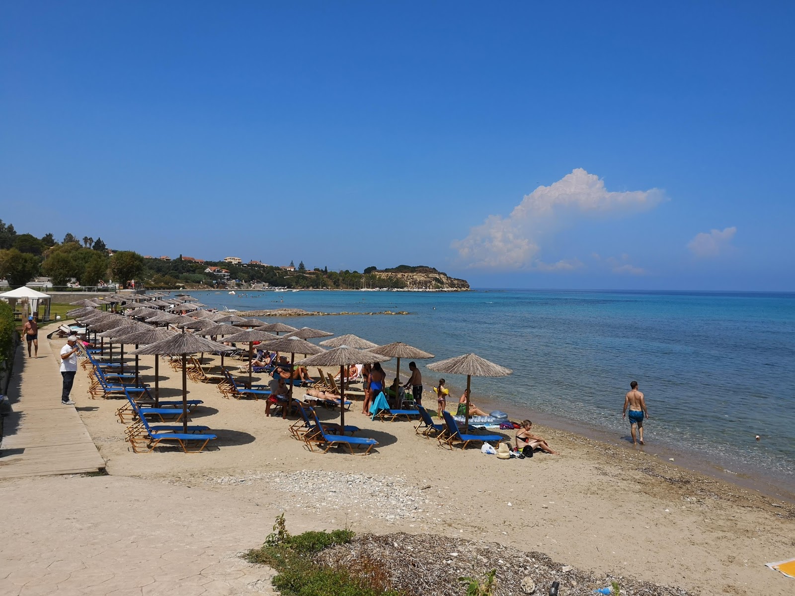 Fotografie cu Bouka Beach zona hotelieră