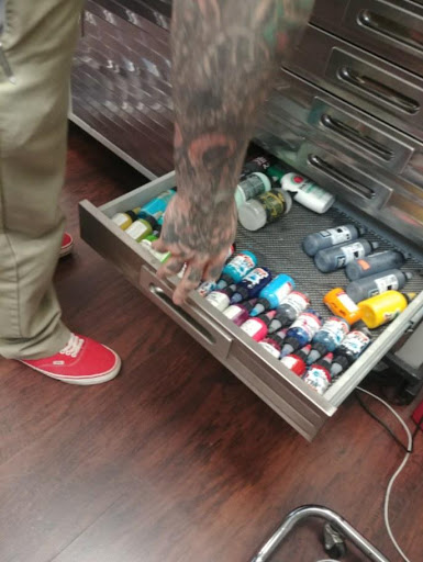 Tattoo Shop «Bright Ideas Tattoo and Piercing», reviews and photos, 1425 N Central Ave # 113, Avondale, AZ 85323, USA