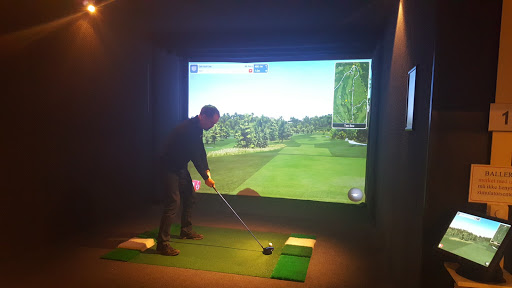 Fornebu Indoor Golf Center