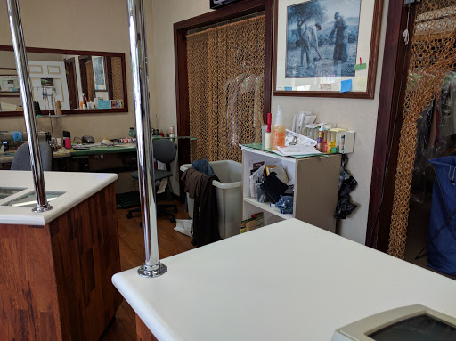 Dry Cleaner «Harvard Cleaners», reviews and photos, 31 City Ave, Bala Cynwyd, PA 19004, USA