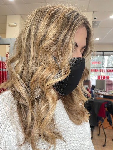 Beauty Salon «Poshe Salon», reviews and photos, 7572 NE Shaleen St, Hillsboro, OR 97124, USA