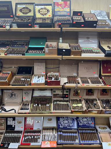 Liquor Store «Y Liquor & Cigar», reviews and photos, 346 MO-291, Liberty, MO 64068, USA