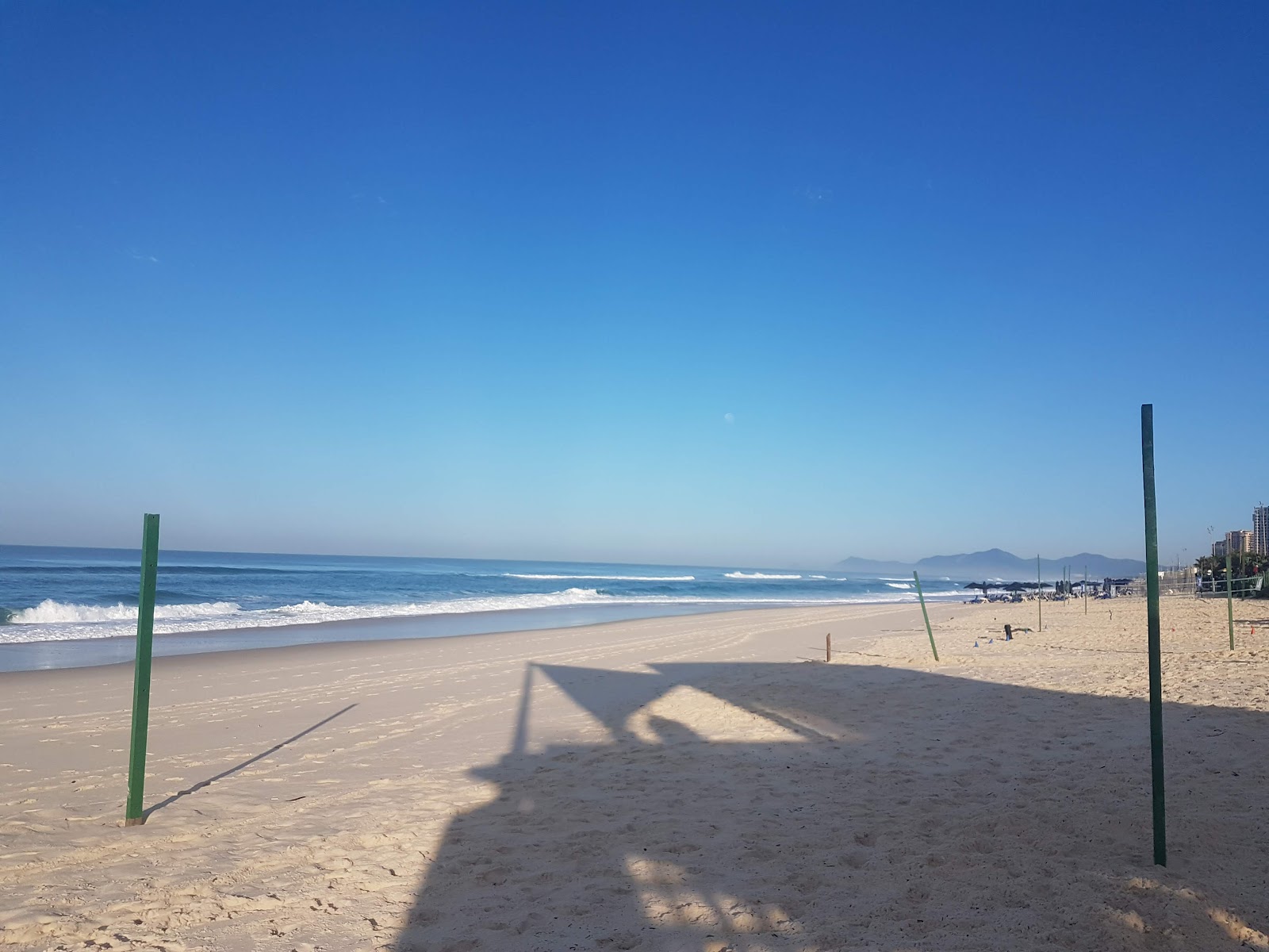 Foto de Praia da Barra da Tijuca - lugar popular entre os apreciadores de relaxamento