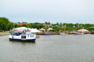 Bay City Boat Lines - Wenonah Park Dock image
