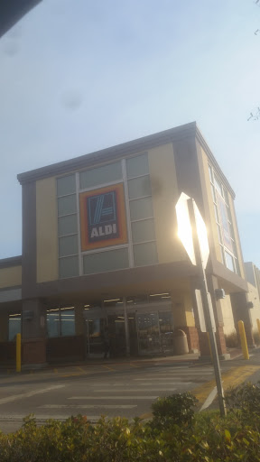 Supermarket «ALDI», reviews and photos, 3707 S Orlando Dr, Sanford, FL 32773, USA