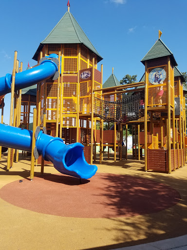 Shopping Mall «Looney Tunes Mall - Six Flags Over Texas», reviews and photos, 2201 E Road to Six Flags St, Arlington, TX 76011, USA