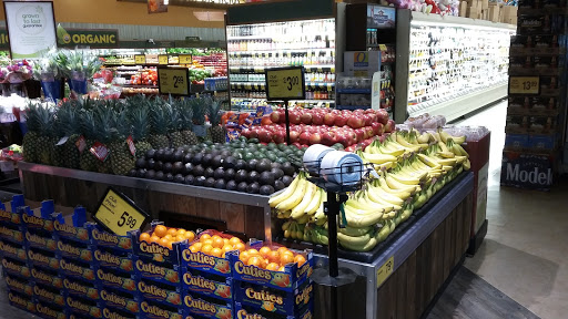 Safeway image