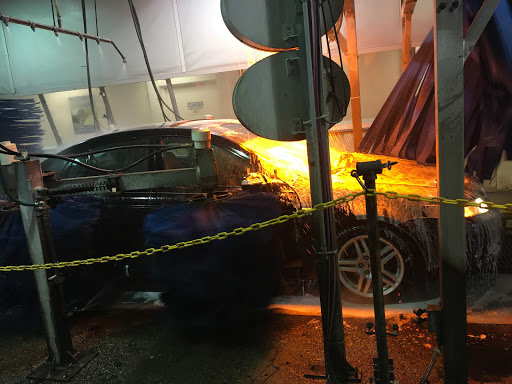 Car Wash «Simoniz Car Wash», reviews and photos, 435 Eastern Ave, Malden, MA 02148, USA