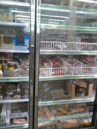 Dollar Store «Dollar Tree», reviews and photos, 147 Pavilion Pkwy, Fayetteville, GA 30214, USA