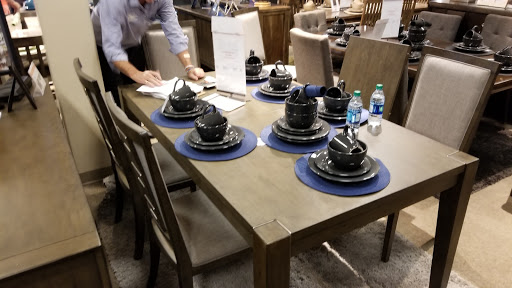 Furniture Store «Ashley HomeStore», reviews and photos, 401 N 1st St, Burbank, CA 91502, USA