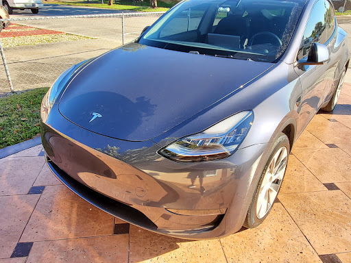 Auto Parts Store «Rainbow Paint & Body Shop», reviews and photos, 3600 NW 24th St, Miami, FL 33142, USA