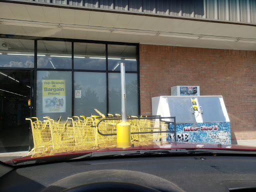 Discount Store «Dollar General», reviews and photos, 1201 Cherrywood Dr, La Grange, KY 40031, USA