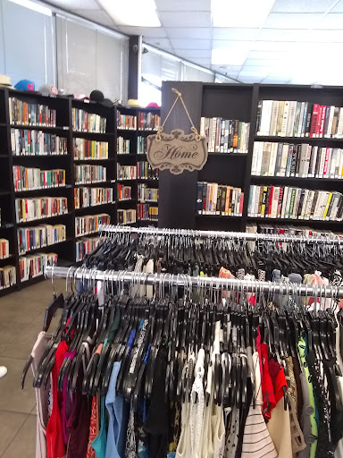 Thrift Store «Goodwill Bookstore», reviews and photos