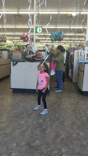 Dollar Store «Dollar Tree», reviews and photos, 5817 N Figueroa St, Highland Park, CA 90042, USA
