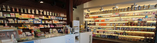 Farmacia Valentín Bazán Díaz