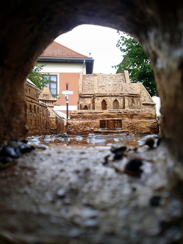 A kőszegi Jurisics vár és környéke maketten - Templom
