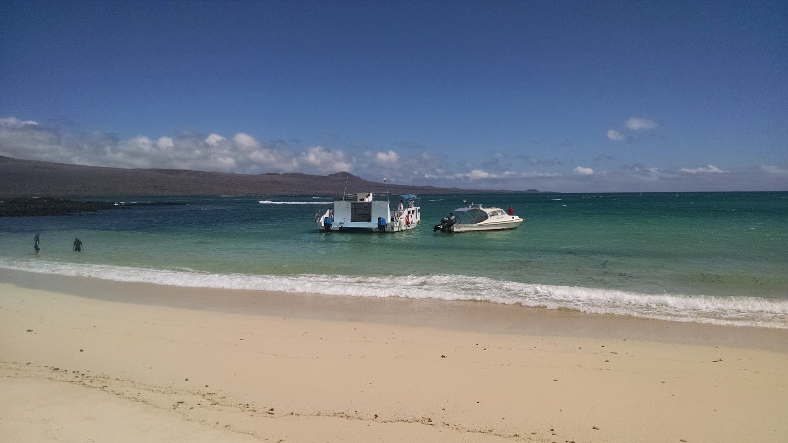 Foto di Playa El Manglecito con una superficie del sabbia beige
