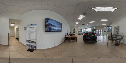 Volvo Dealer «AutoNation Volvo Cars Bellevue», reviews and photos, 420 116th Ave NE, Bellevue, WA 98004, USA