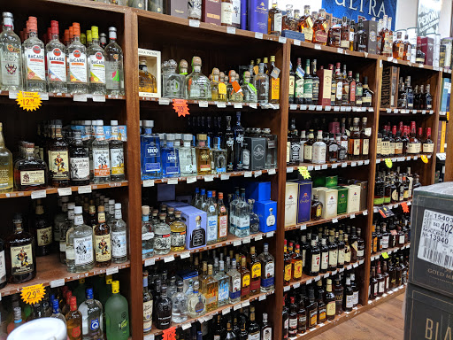 Liquor Store «103 Wine & Spirits», reviews and photos, 6010 Meadowridge Center Dr, Elkridge, MD 21075, USA