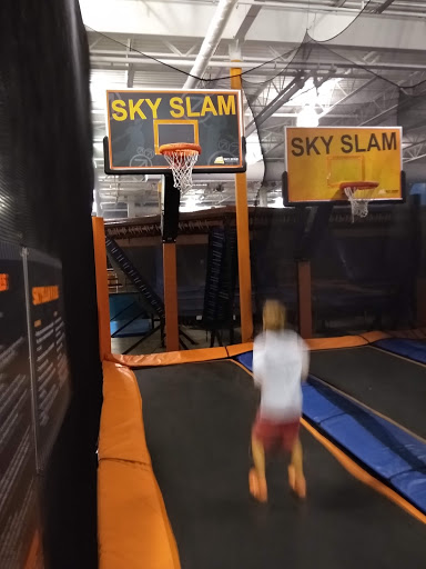 Shopping Mall «Seaview Square Shopping Center», reviews and photos, 1000 NJ-66, Ocean Township, NJ 07712, USA