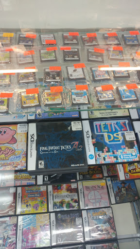 Video Game Store «Games 4 Less», reviews and photos, 3539 Apalachee Pkwy #2, Tallahassee, FL 32311, USA