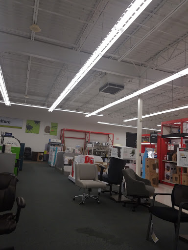 Office Supply Store «Staples», reviews and photos, 11 Robert Smalls Pkwy, Beaufort, SC 29906, USA