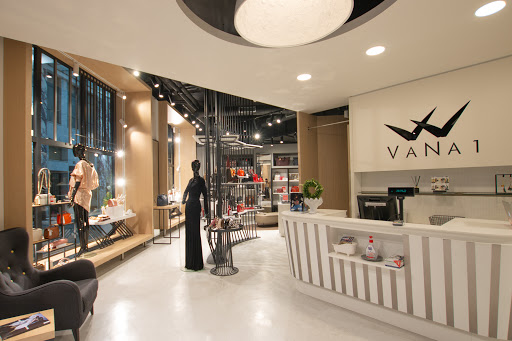 VaNa 1 Fashion Store
