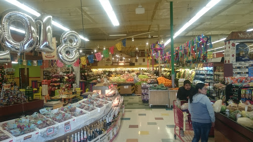 Grocery Store «Mi Pueblo Food Center # 6», reviews and photos, 1437 Freedom Blvd, Watsonville, CA 95076, USA