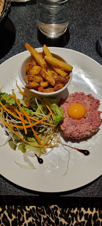 Steak tartare du Restaurant La Villa Loubésienne à Saint-Loubès - n°8