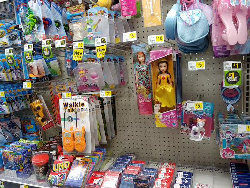 Discount Store «Dollar General», reviews and photos, 2138 E Bay Dr, Largo, FL 33771, USA