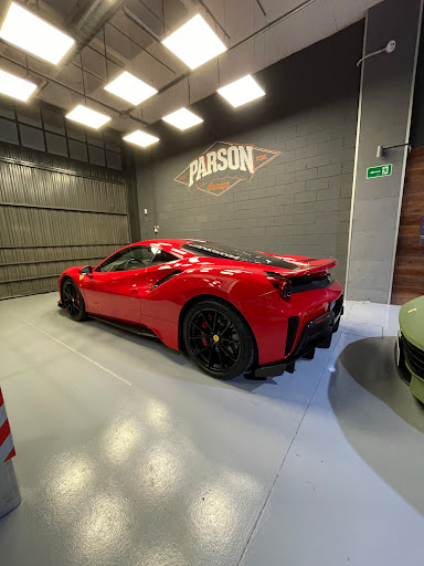 Parson Garage