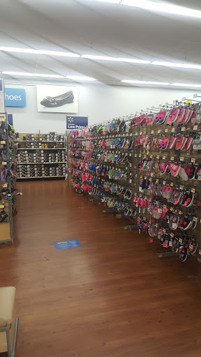 Discount Store «Walmart», reviews and photos, 1155 Airport Park Blvd, Ukiah, CA 95482, USA