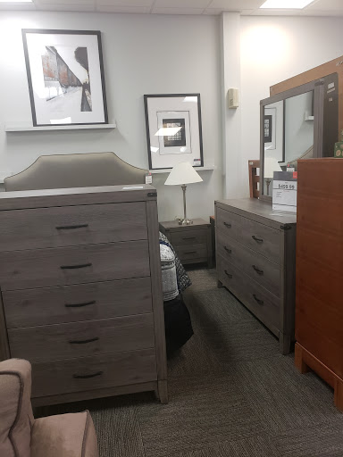 Used Furniture Store «CORT Clearance Center», reviews and photos, 8155 Kempwood Dr, Houston, TX 77055, USA