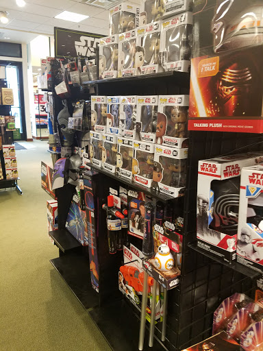 Shopping Mall «Deer Park Town Center Shopping Center», reviews and photos, 20530 N Rand Rd, Deer Park, IL 60010, USA