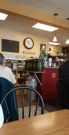 Deli «Roasters Cafe & Deli», reviews and photos, 4267 US-5, Newport, VT 05855, USA