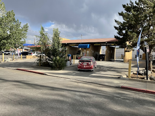 KB SELF CARWASH en Sparks