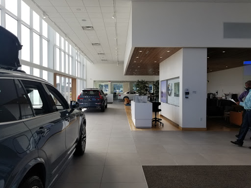 Car Dealer «Volvo of Tampa», reviews and photos, 6008 N Dale Mabry Hwy, Tampa, FL 33614, USA