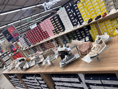 Besson Chaussures St Brieuc à Langueux