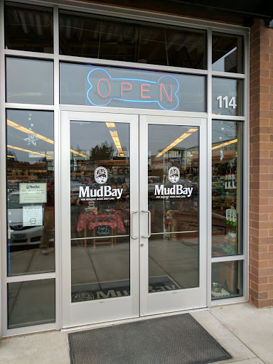 Pet Supply Store «Mud Bay», reviews and photos, 11830 NW Cedar Falls Dr, Portland, OR 97229, USA