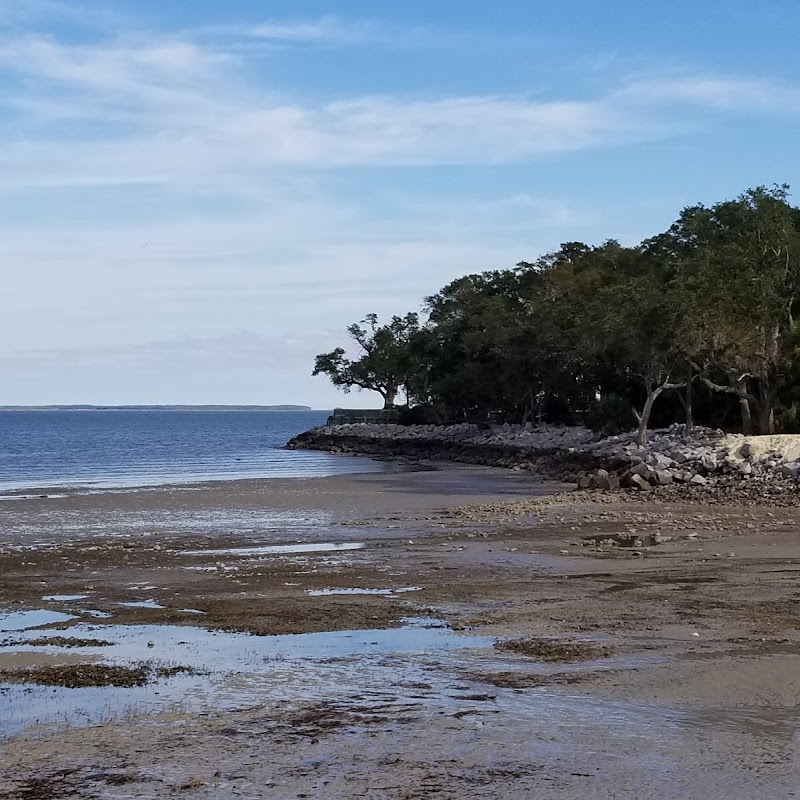 Dolphin Head Rec Area- private