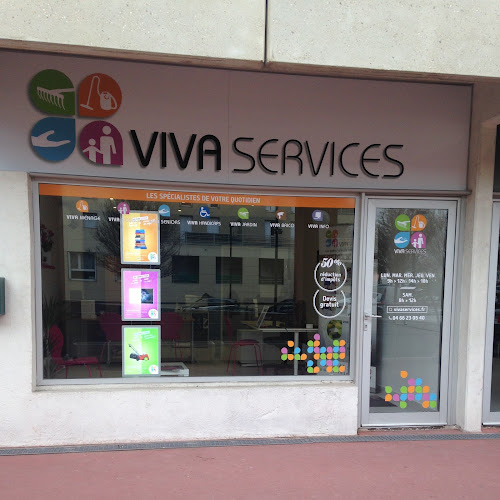 VIVASERVICES NÎMES - Ménage, Aide aux personnes âgées et handicapées, Garde d’enfants, Jardinage, Bricolage à Nîmes